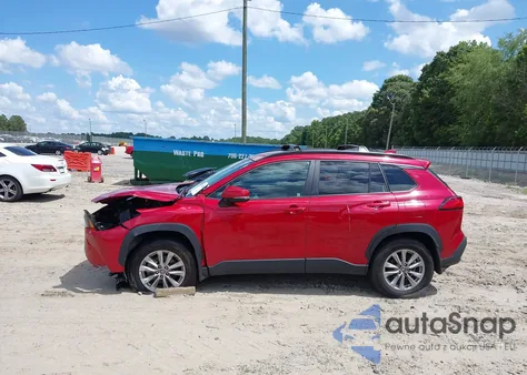 2022 Toyota Corolla Cross Le из США, поврежденный, VIN 7MUCAABG4NV021020